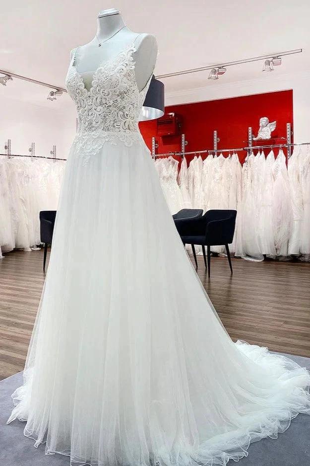 Classy Long A-line Tulle V Neck Sleeveless Lace Wedding Dress (ZD15247)