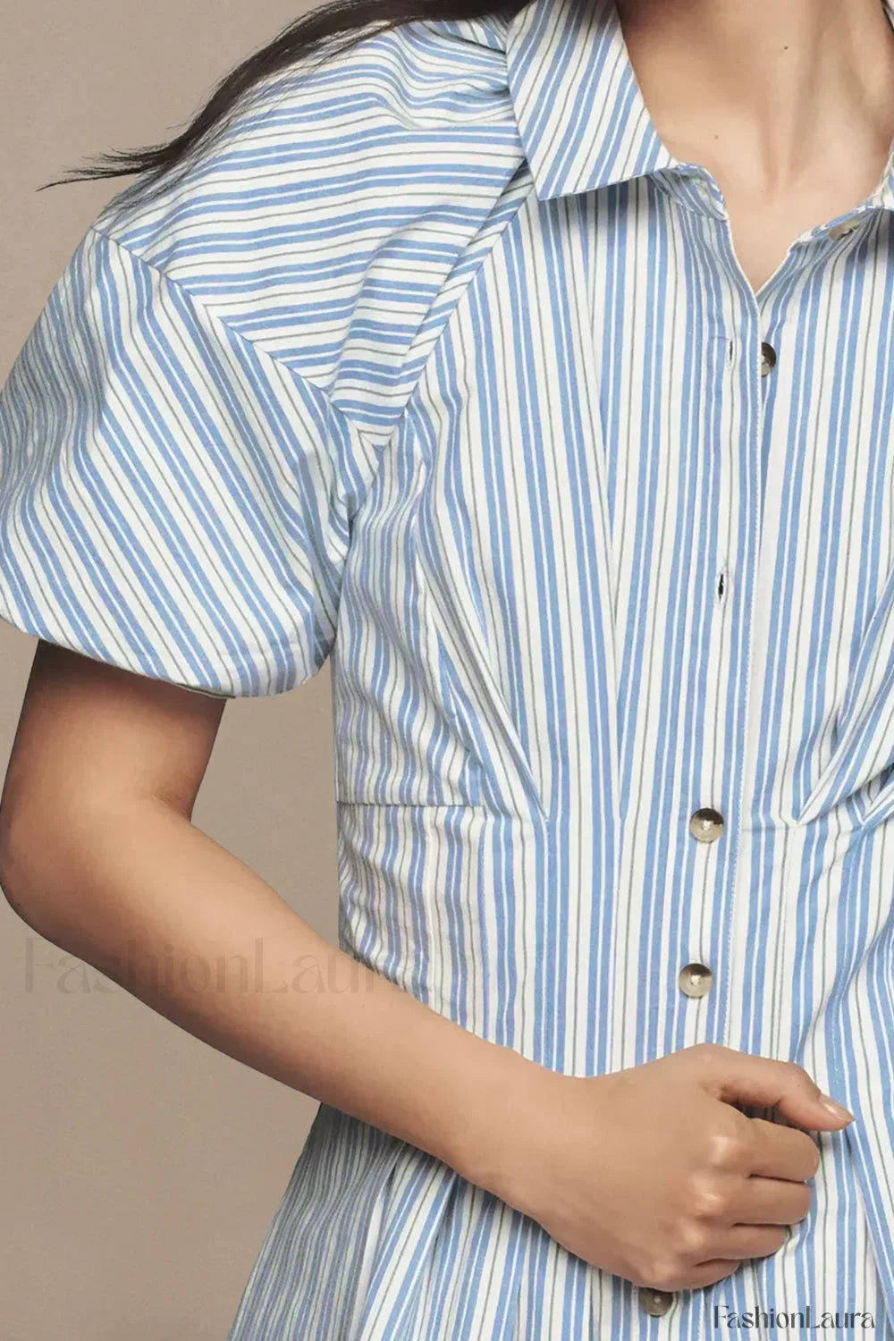 Collared Striped Shirt Shirt with Relaxed Fit and Comfort Fit Design