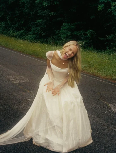 A-Line White Wedding Dress Elegant Bridal Dress