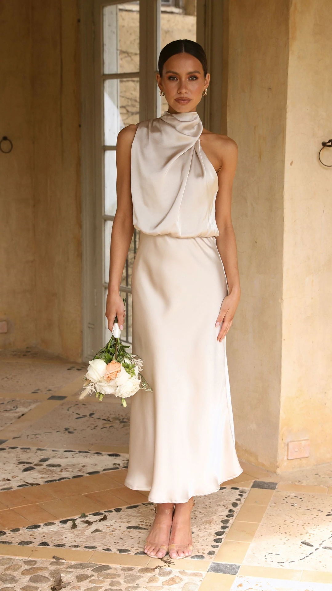 Elegant Sleeveless O-Neck Solid Maxi Evening Dress - View 5 | VelvetHem