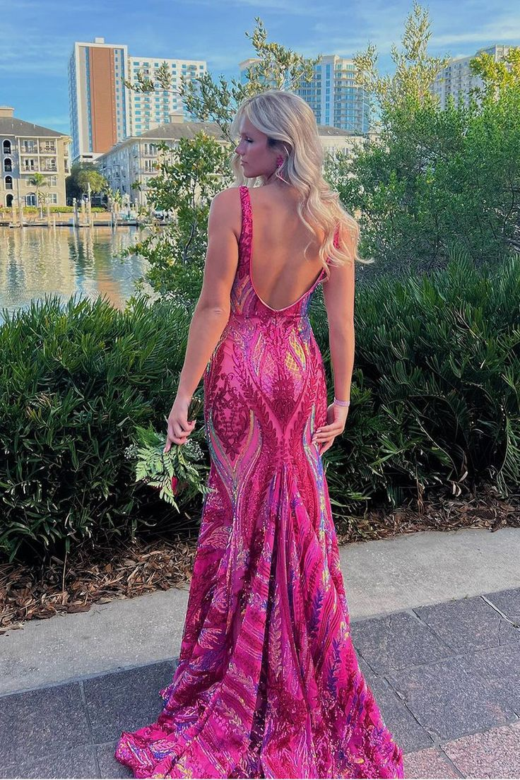 Luxurious Mermaid V-Neck Fuchsia Sequins Prom Dress Formal Party Dress Evening Gown - View 2 | FashionDia