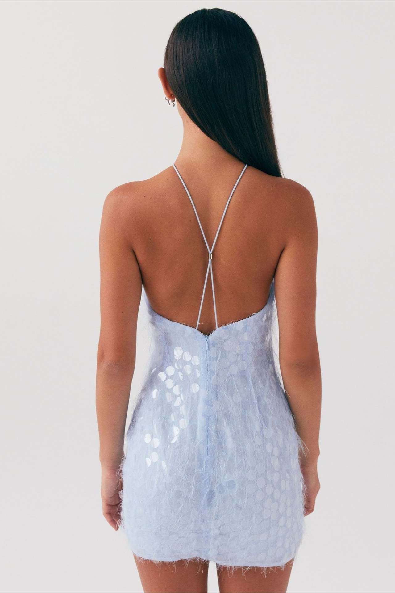 Minimalist Dress Inspired by Contemporary Streetwear Fashion