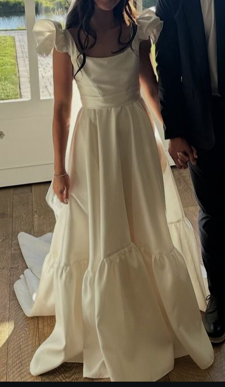 A-Line White Simple Wedding Gown Elegant Bridal Dress