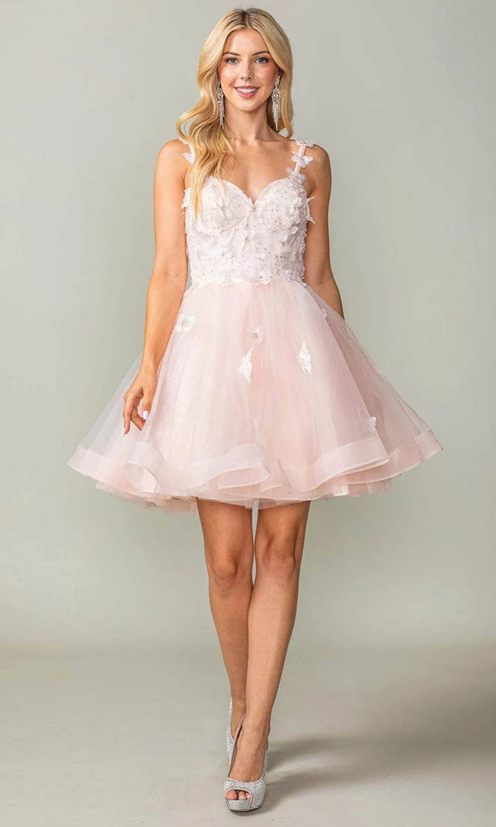 Hearty Tulle Prom Dresses Sweetheart Spaghetti Strap Ruched Appliques Homecoming Dresses vestidos de graduación
