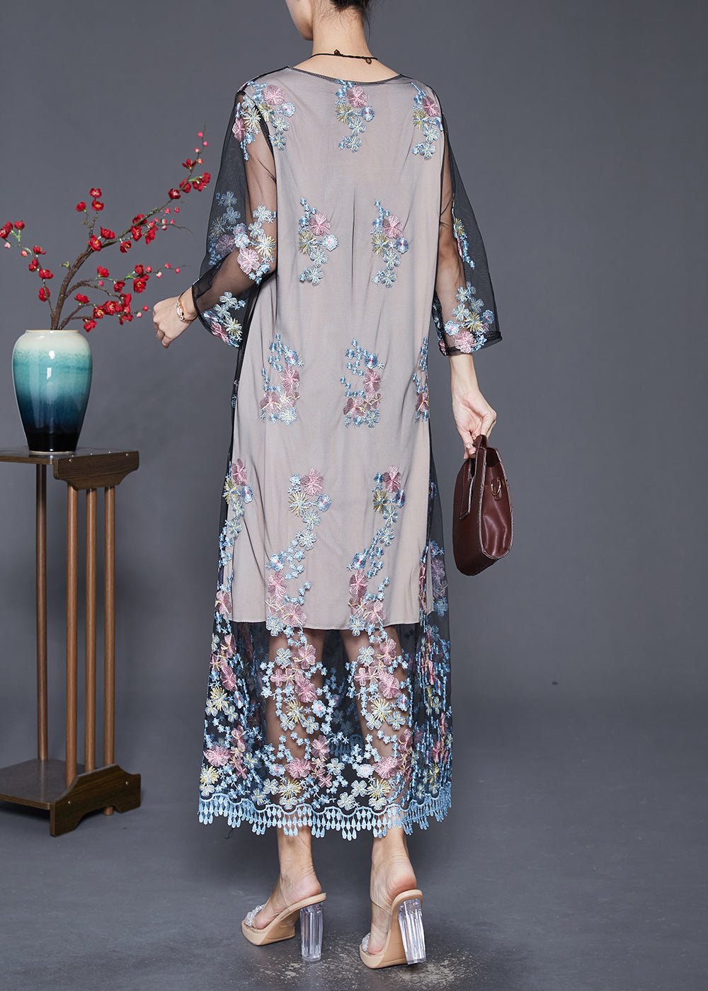 Classic Vintage Dress with a Flattering Fit