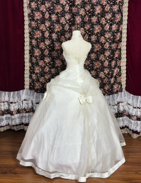 Strapless A Line White Birthday Dress Sweet Wedding Dress J8632