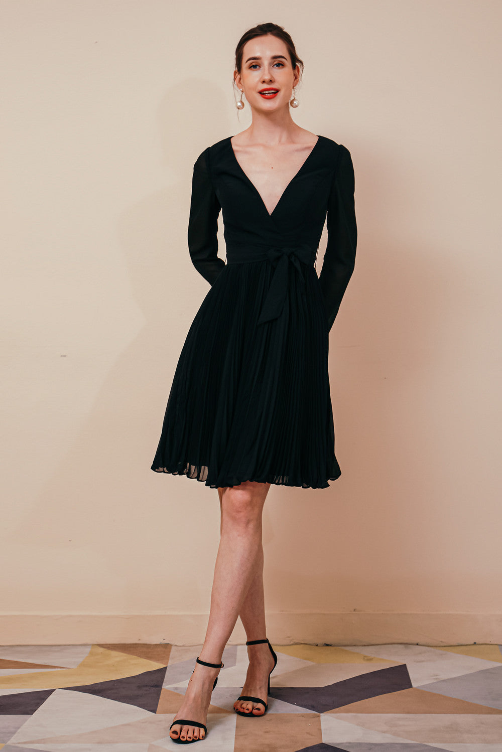 Deep V-neck Long sleeves Bowtie Little Black Dress