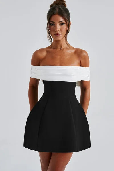 Romina Chic Delta Mini Dress Black/white Silhouette Collection