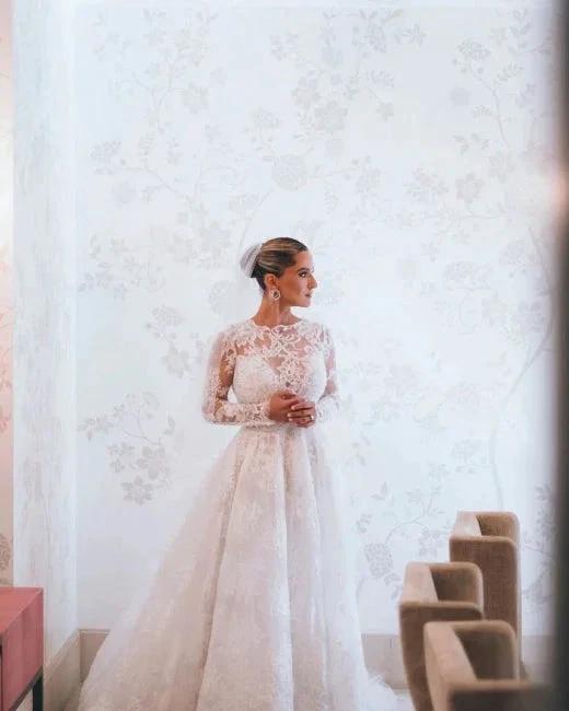 Designer A-line Long Sleeves Backless Wedding dresses with Lace (ZD14694)