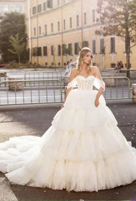 Designer Long A-line Off-the-shoulder Wedding Dresses With Lace (ZD14925)