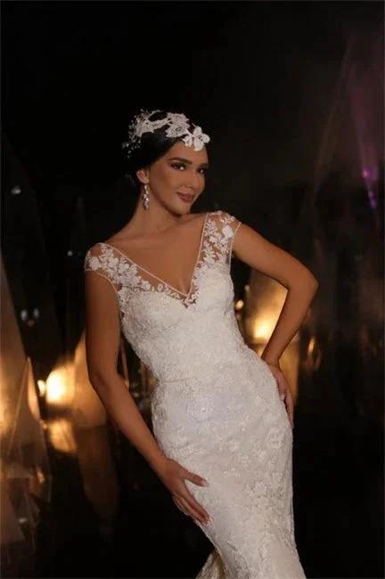Designer Long V-neck Mermaid Lace Appliques Sleeveless Wedding Dresses (ZD14955)