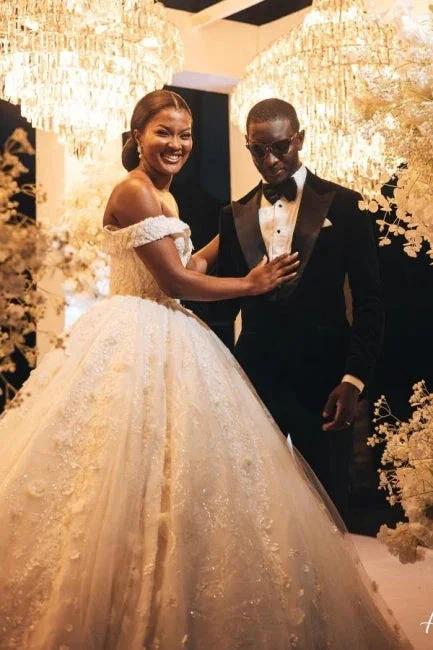 Designer Princess Off-the-shoulder A-line Wedding Dresses With Lace (ZD14616) - View 4 | VelvetHem