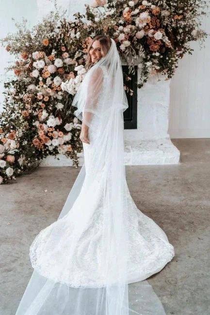 Designer V-Neck Sleeveless Mermaid Wedding Dresses With Lace (ZD14495)