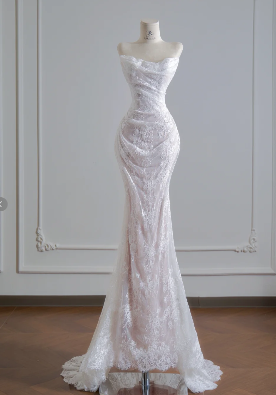 Mermaid Lace Wedding Dress White Wedding Gowns Birthday Outfit - View 3 | VelvetHem