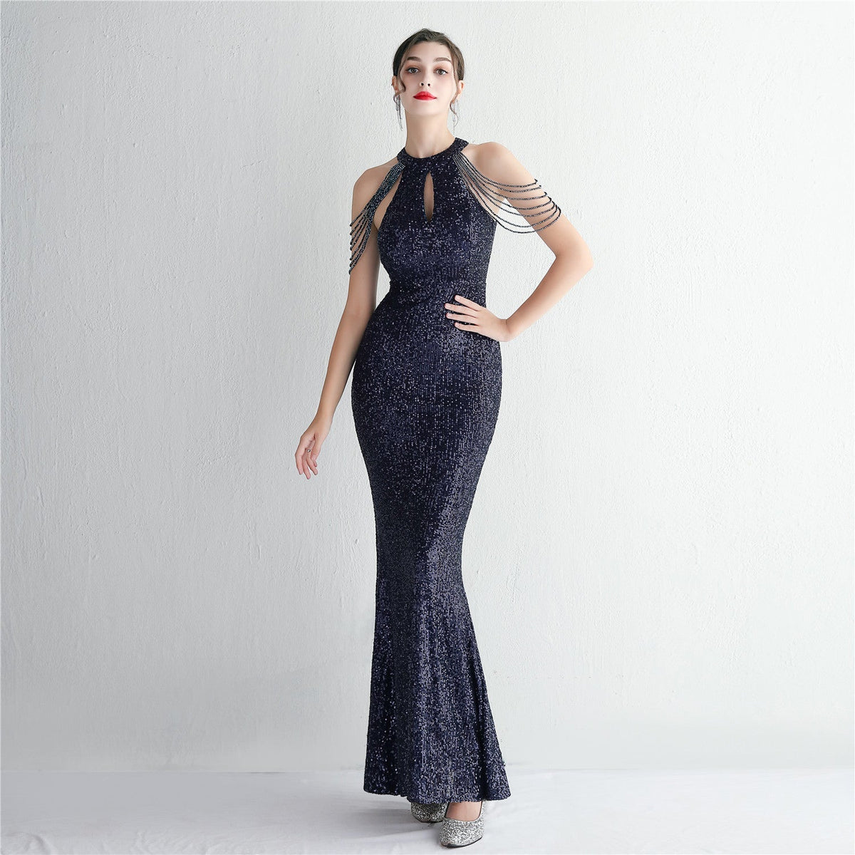 Sequined Craft Beading Cocktail Evening Dress Elegant Long Halter Slim Fit Fishtail - View 11 | VelvetHem