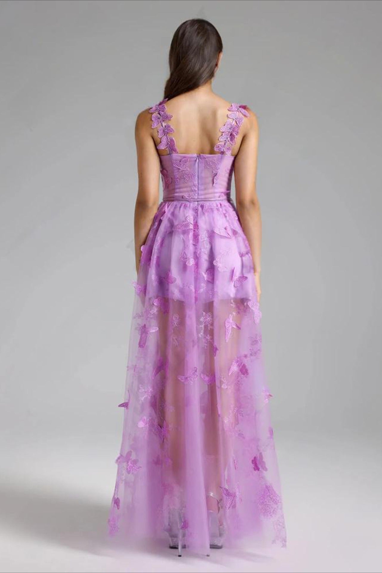 Vintage Inspired Spaghetti Strap Butterfly Dress for Modern Fashion Wear