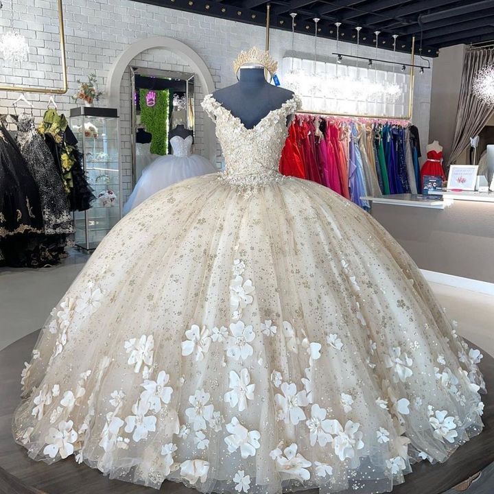 Sweet 16 Quinceanera Dresses Floral Applique Tulle Ball Gown - View 2 | FashionDia