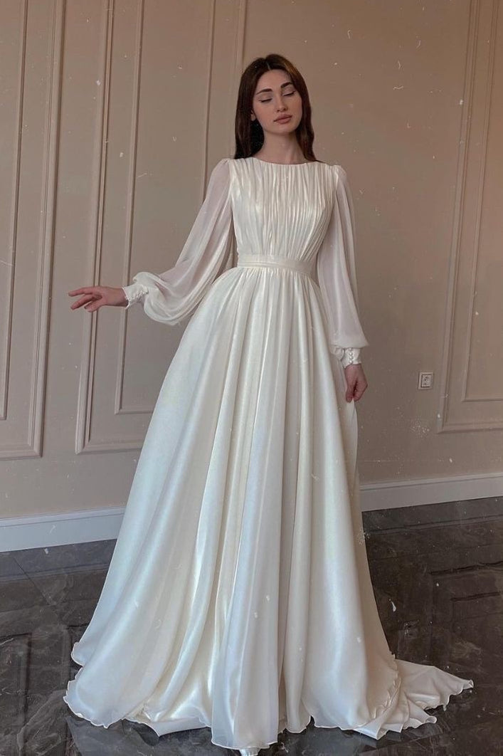 Lantern Sleeve Pearl Dress with Relaxed Fit and Layered Outfit Styling