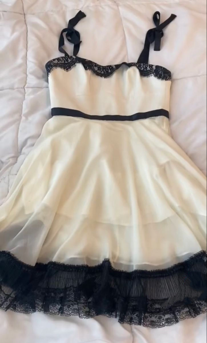 A-Line Ivory Short Homecoming Dress With Lace Straps