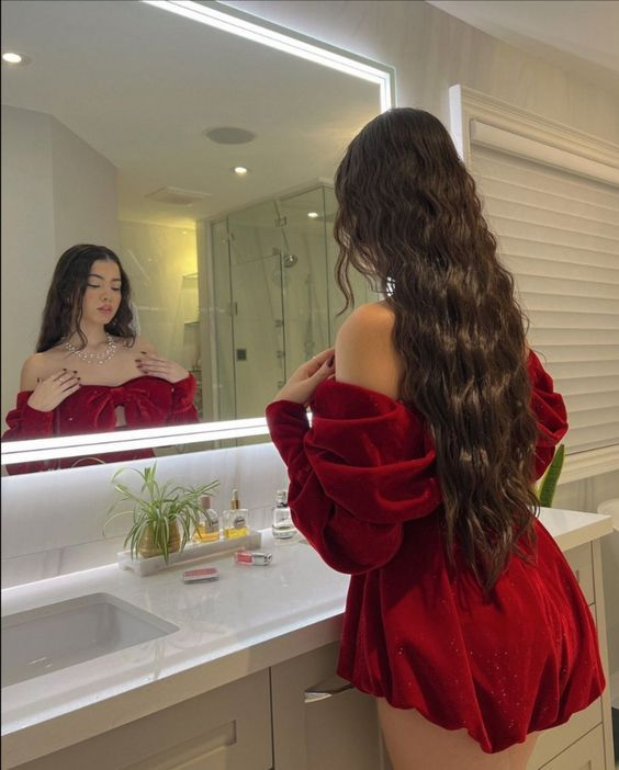 Burgundy Velvet Off The Sholder Long Sleeves Cocktail Dress Homecoming Dress - FashionDia