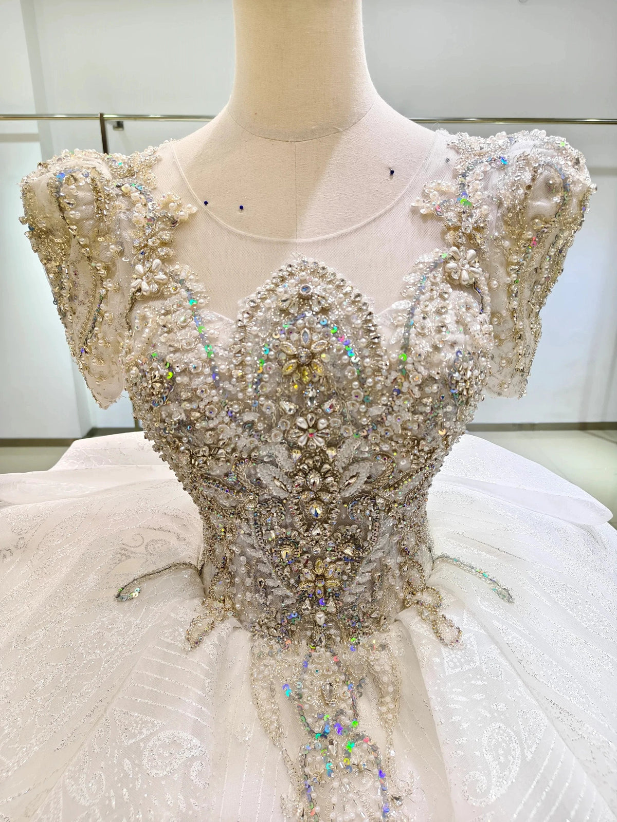 Silver Sparkle Cap-Sleeve Ballgown Beaded Bust & Bow Train (ZD16780)