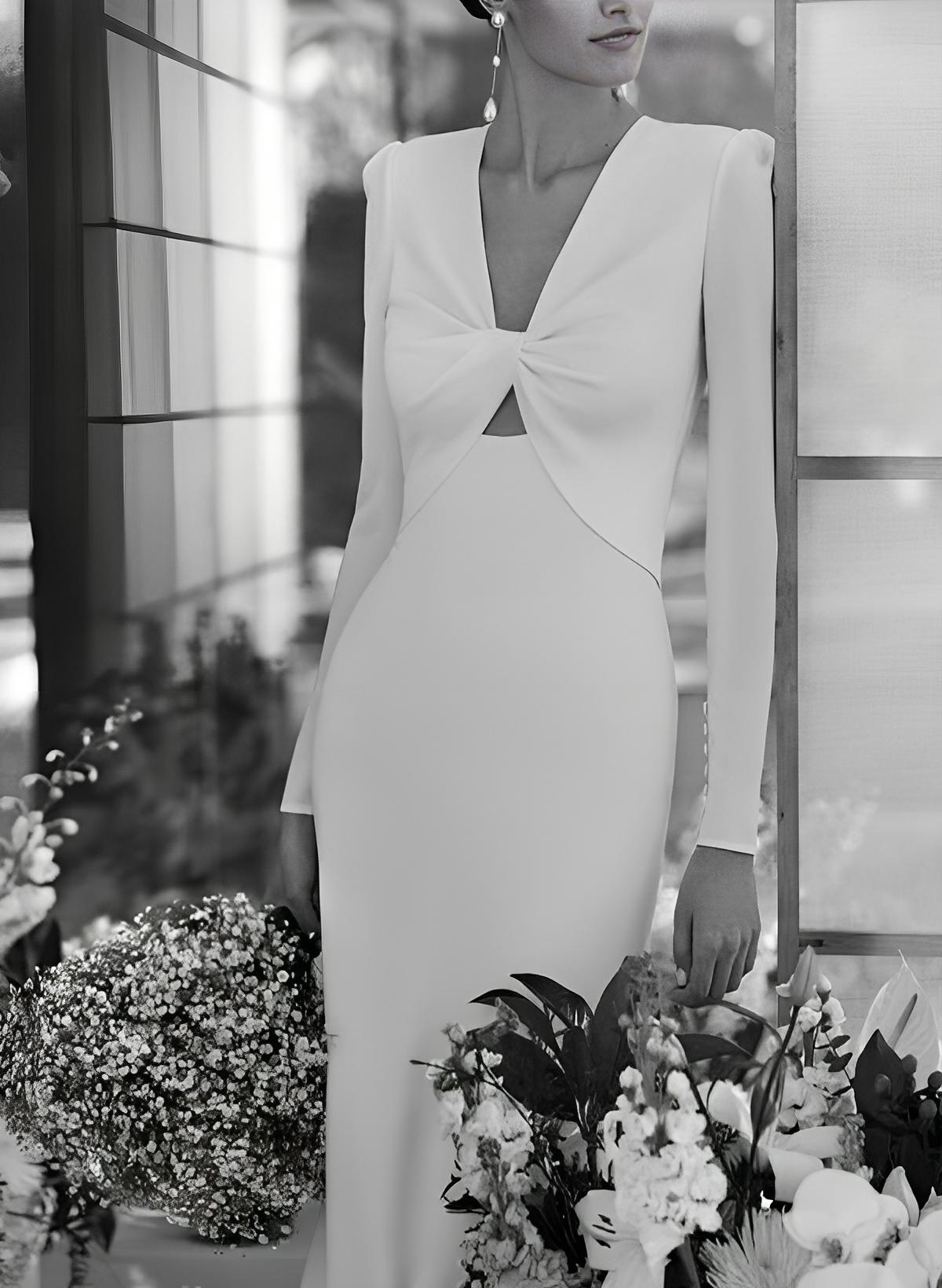 Elastic Satin Mermaid Fitted Wedding Dresses Long Sleeves Court Train