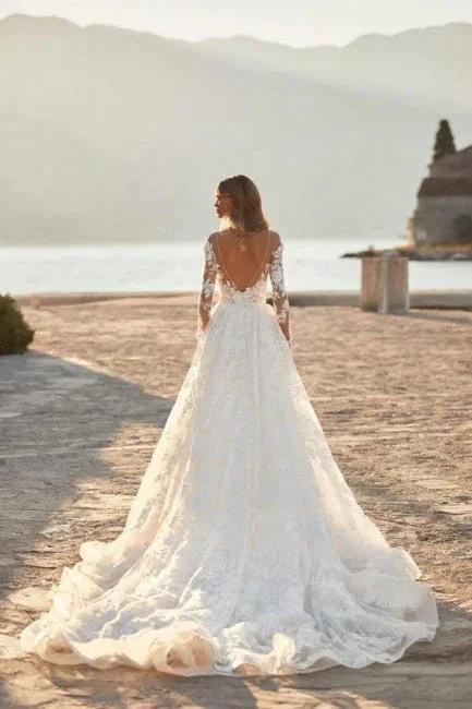 Elegant A-line Lace Appliques Wedding Dresses With Sleeves (ZD14599)