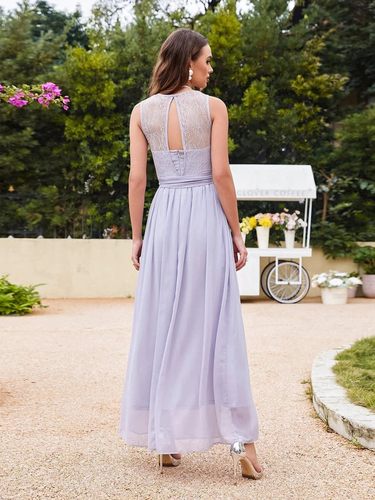 Elegant A-Line Scoop Sleeveless Chiffon Bridesmaid Dresses (ZD12857)