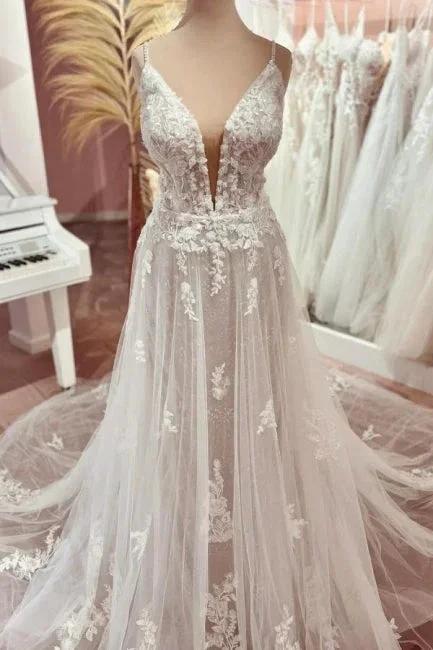 Elegant Boho V-neck A-line Spaghetti Straps Backless Wedding Dress with Lace (ZD15587)