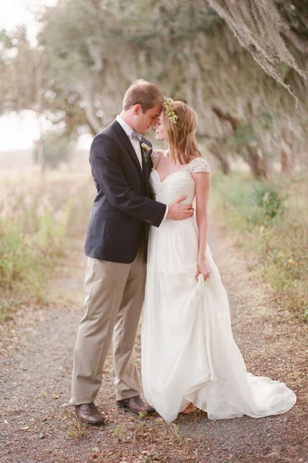 Elegant Cap Sleeve Long Chiffon Sweetheart Wedding Dress (ZD15473)