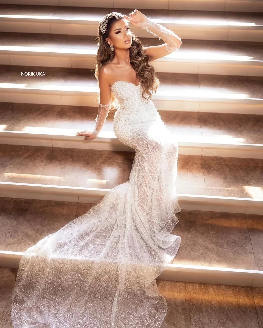 Elegant Floor Length Sweetheart Sleeveless Mermaid Lace Wedding Dress with Beads (ZD14780)