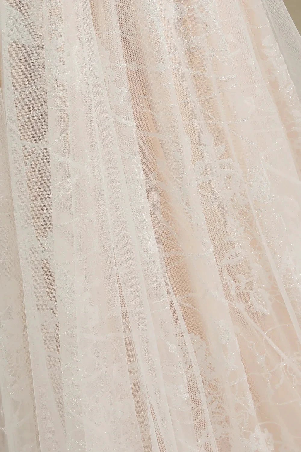 Elegant Lace Deep V-neck Wedding Dress Long Sleeve Floor Length Bridal Gowns (ZD13777)