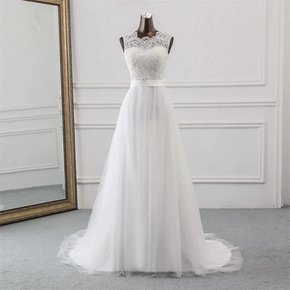 Elegant Long A-line Jewel Tulle Appliques Lace Wedding Dress (ZD15154)