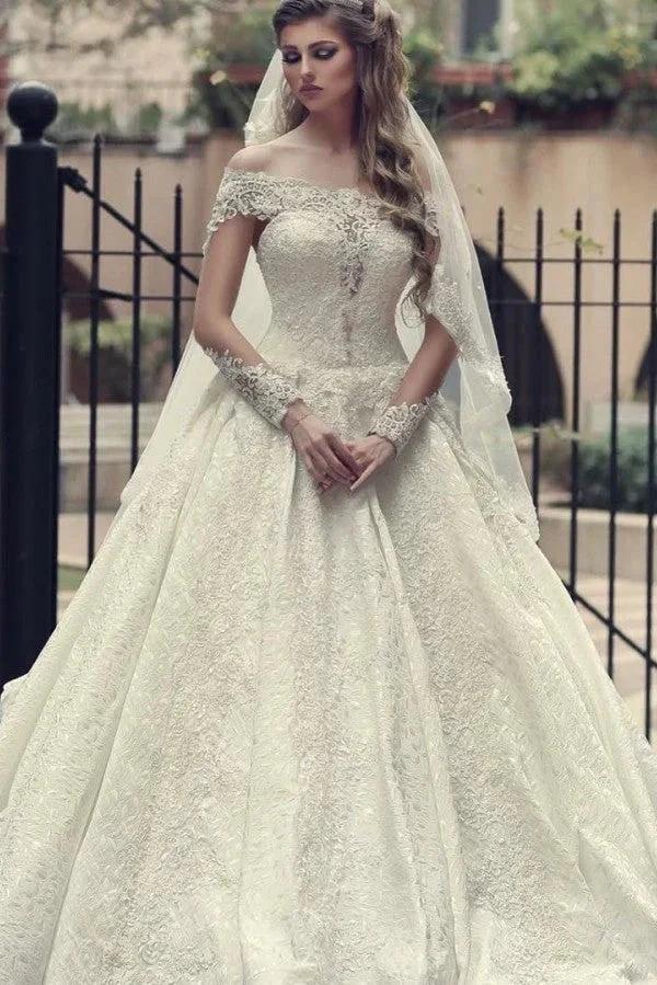 Elegant Long A-Line Off-the-Shoulder Backless Appliques Lace Wedding Dress with Sleeves (ZD15141)