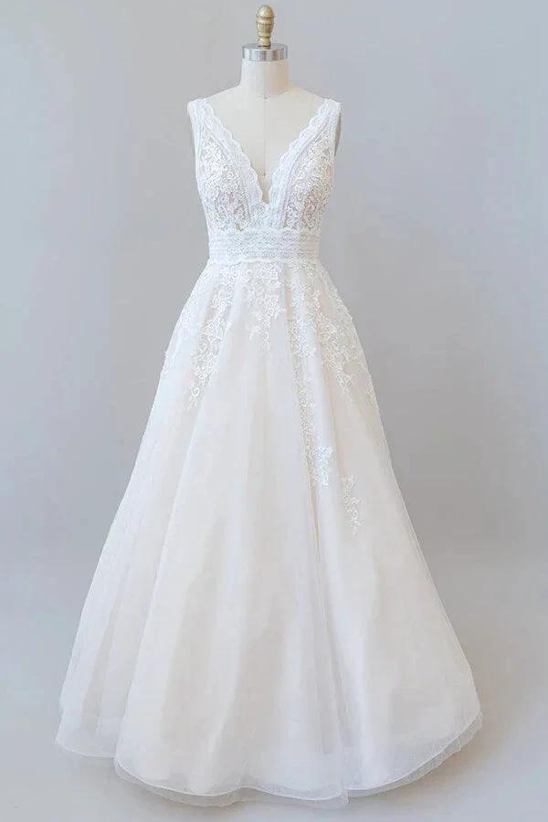 Elegant Long A-line V-neck Appliques Lace Tulle Backless Wedding Dress (ZD15782)
