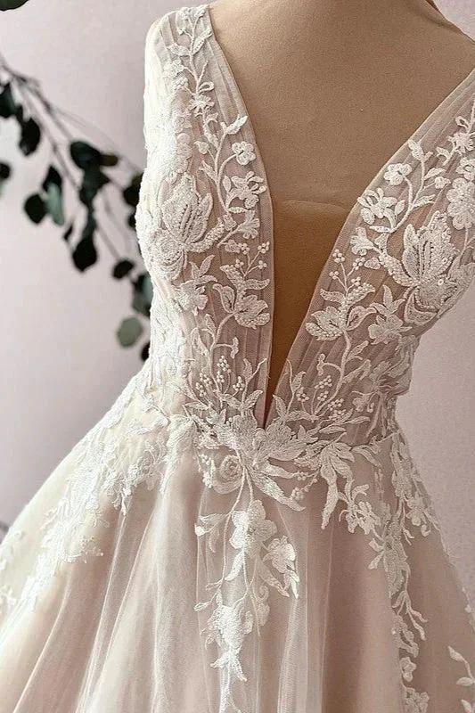 Elegant Long Sweetheart A-Line Tulle Appliques Lace Wedding Dress (ZD15227)