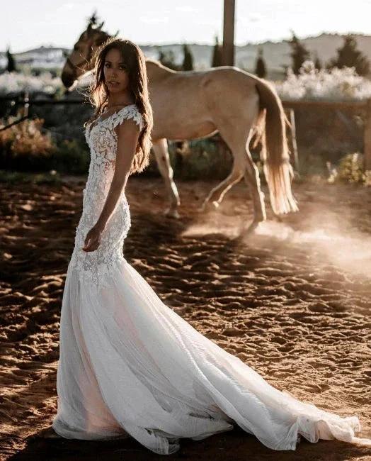 Elegant V-neck Sleeveless Mermaid Wedding Dresses with Lace (ZD16404)