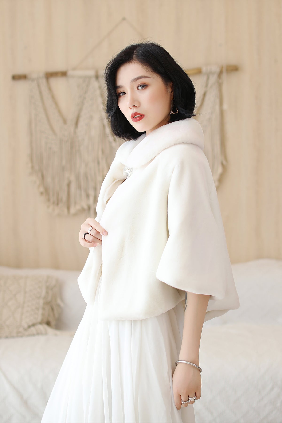 Elegant White Korean-Style Mink Cashmere Outerwear Winter Wedding Warmth Coat