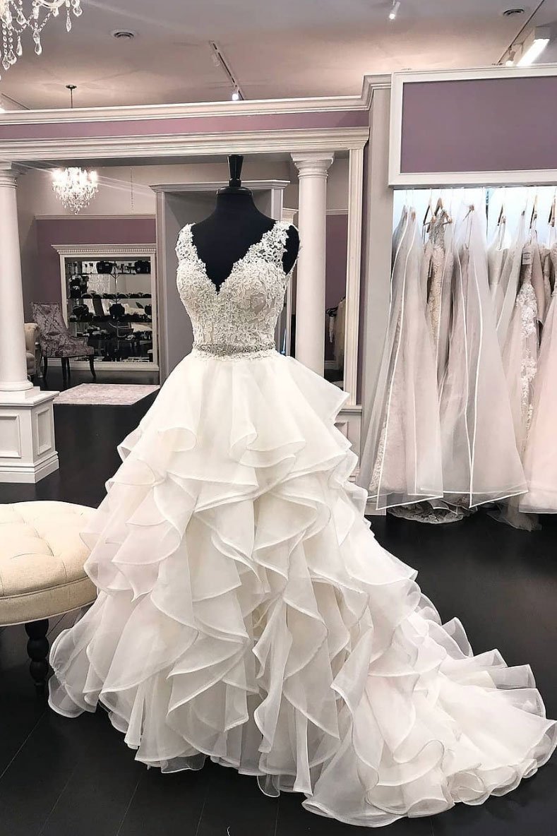 Elegant White Organza V-Neck Beaded Wedding Dress Ruffles Lace Bridal Gowns On Sale (ZD17430)