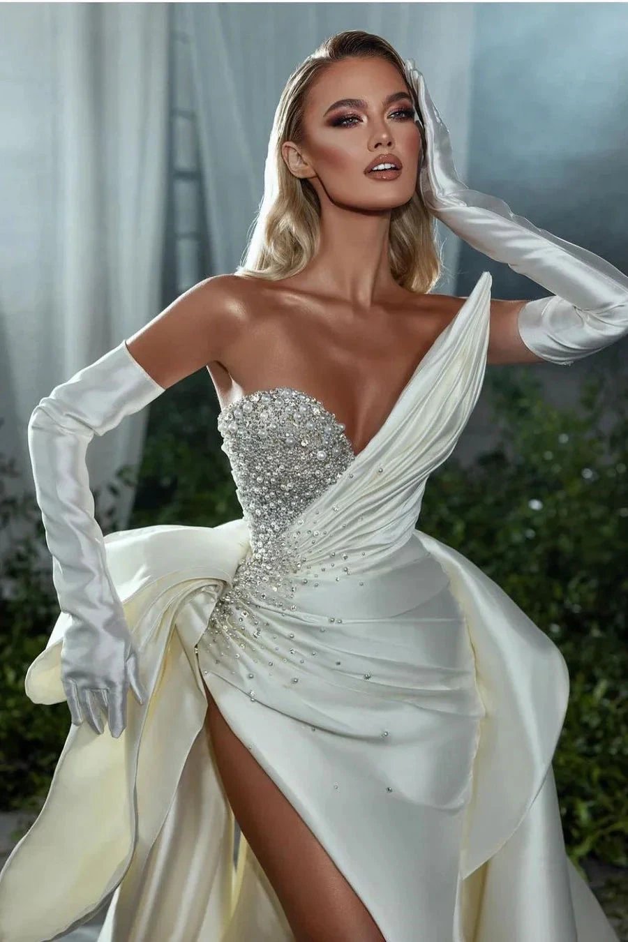 Elegant White V-neck Beading Sleeveless A-line Wedding Dress With Slit (ZD16399)