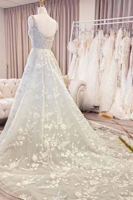 Exquisite Spaghetti Strap Sleeveless A-Line Lace Wedding Dresses with Pattern (ZD14672)
