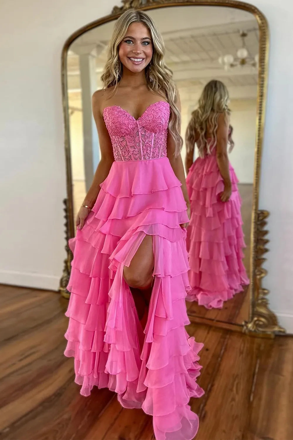 Sweetheart A-Line Evening Party Gowns Floor-Length Royal Blue Prom Dress with Appliques