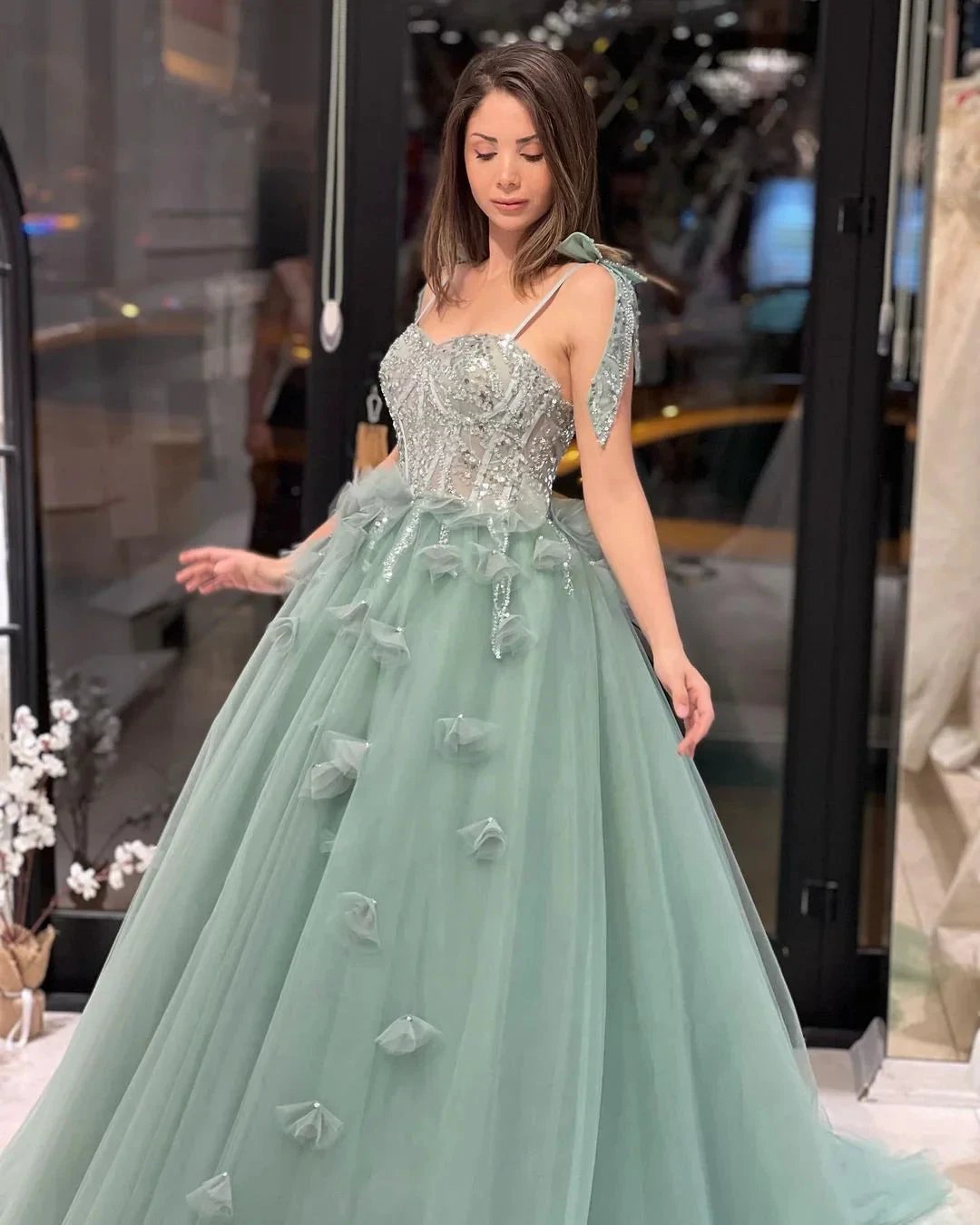Fabulous Floor Length Sweetheart Sleeveless A-Line Tulle Wedding Dress with Sequins (ZD14794)