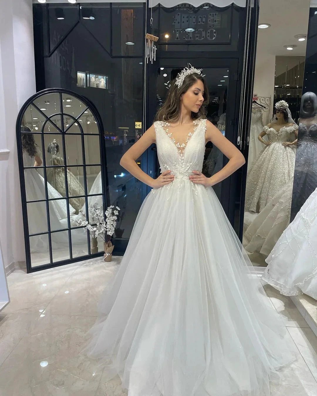 Fabulous Floor Length V-Neck Sleeveless A-Line Tulle Wedding Dress (ZD14797)