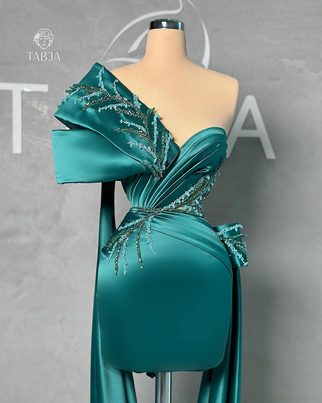 Fabulous Short Green One-Shoulder Lace Sleeveless Prom Dress