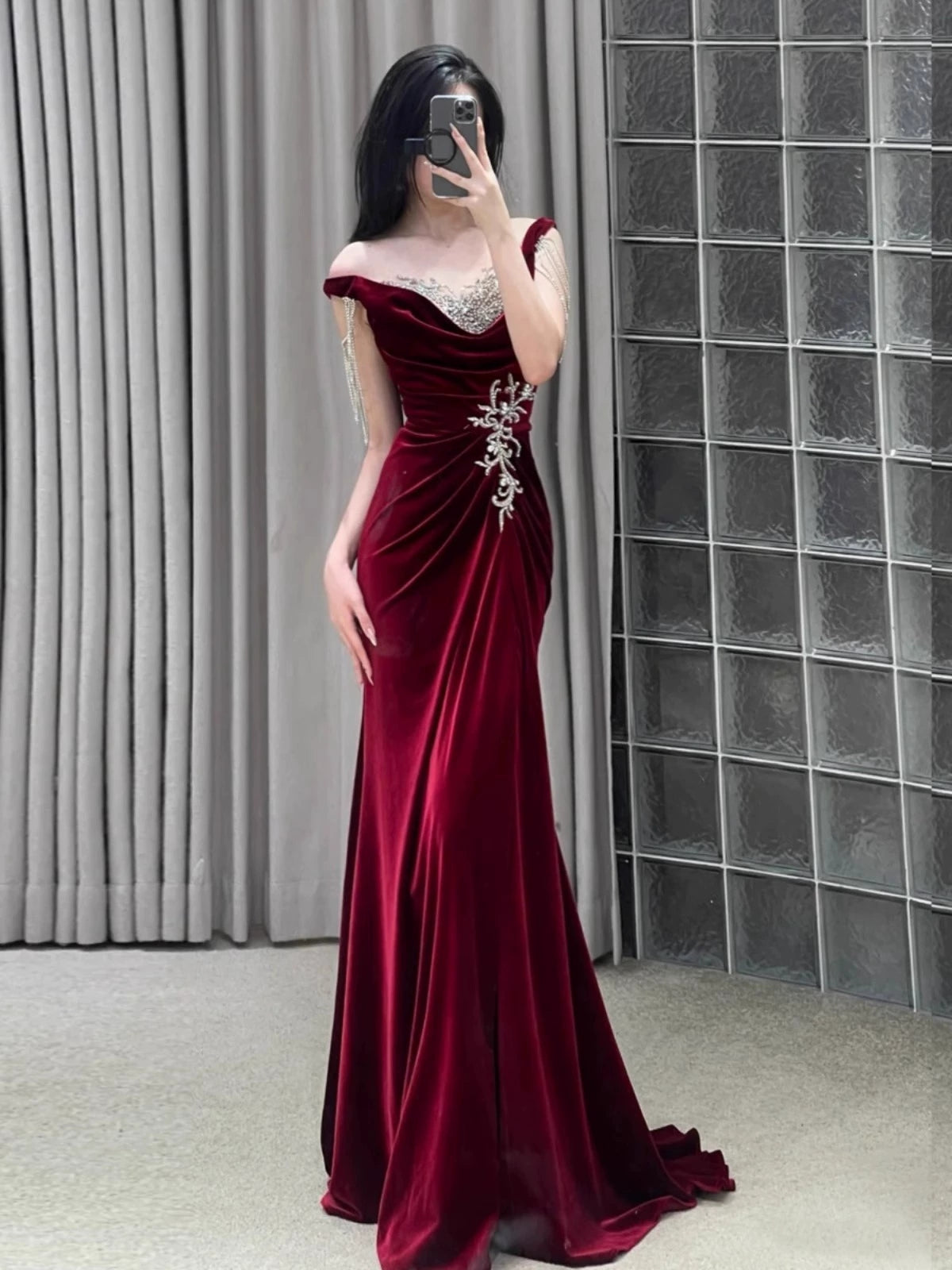 Burgundy Mermaid Beaded Long Prom & Evening Dress