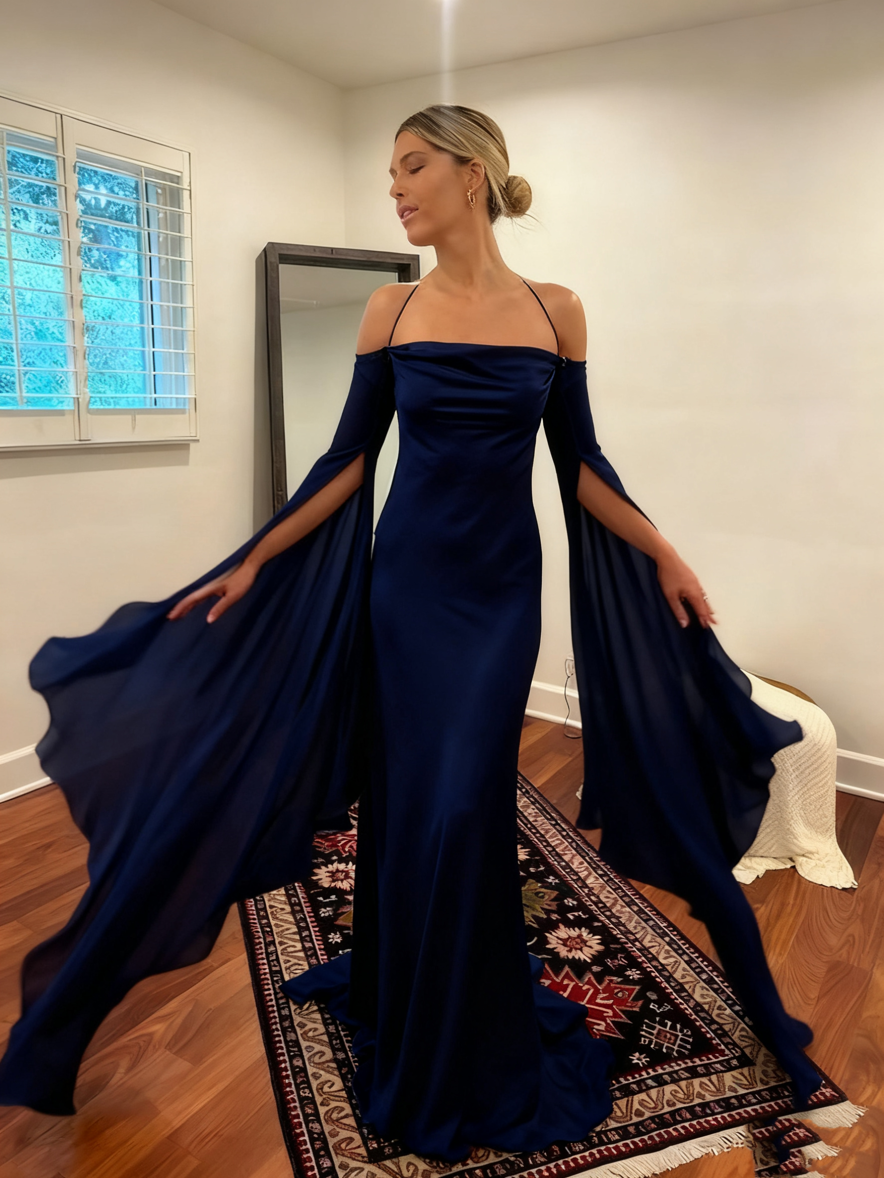 Wedding Dresses Soft Satin Long Floor Length Open Back Simple Bridal Gown With Detachable Flare Sleeves fg6409