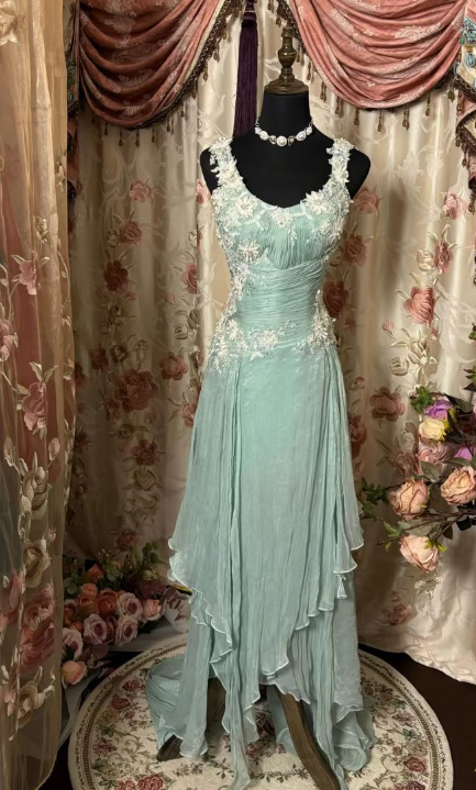 Classy Green Prom & Evening Dress Birthday Outfit - FashionDia