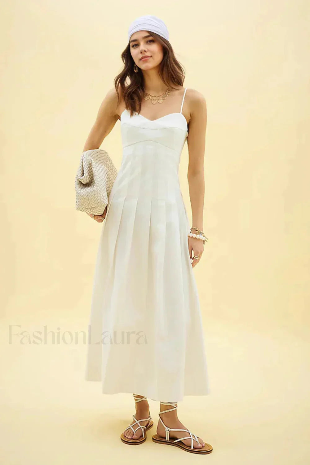 Urban Dress Inspired by Contemporary Streetwear Fashion 3