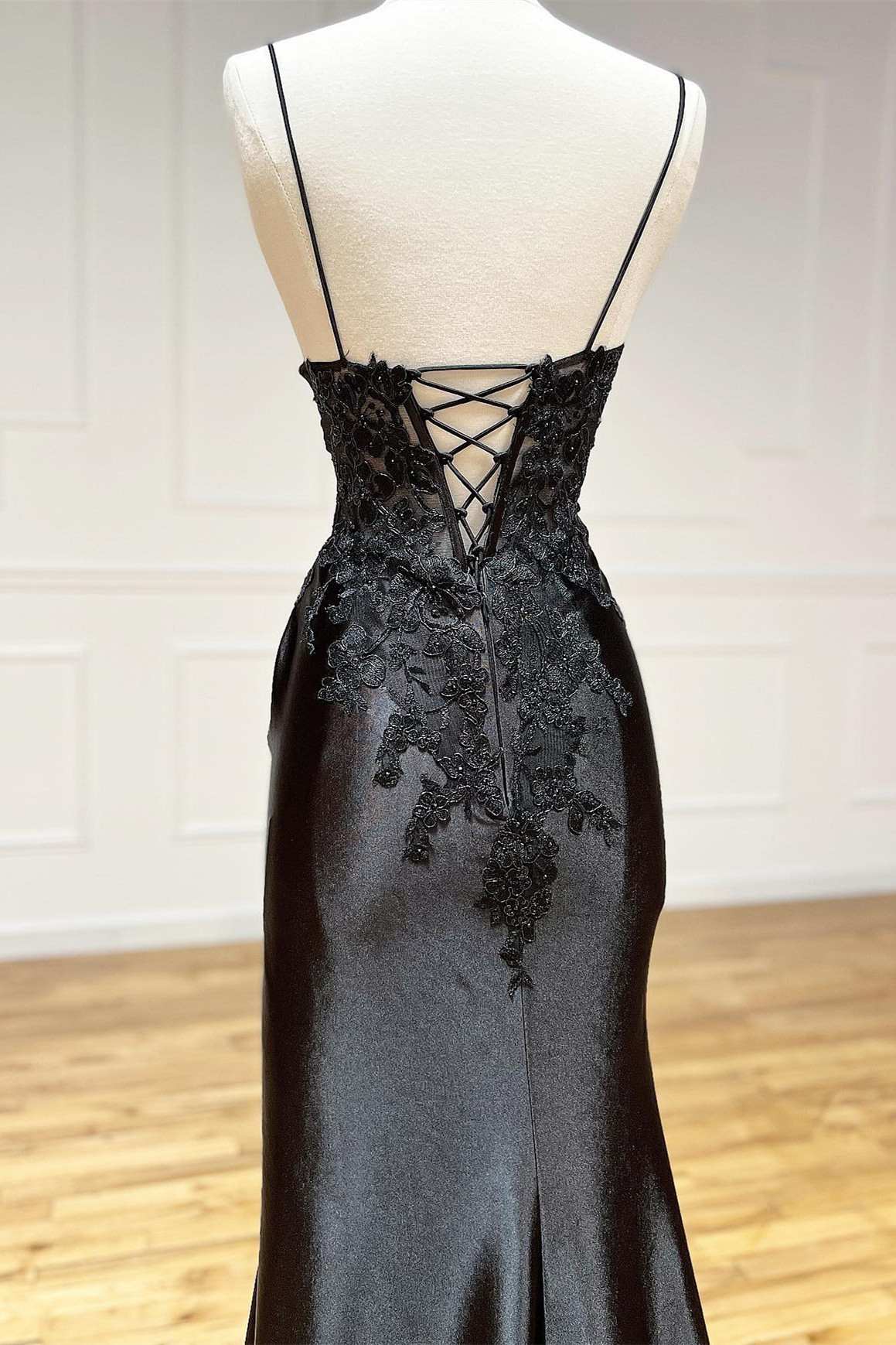 Sheath Black Long Appliques Prom Dress - View 3 | VelvetHem